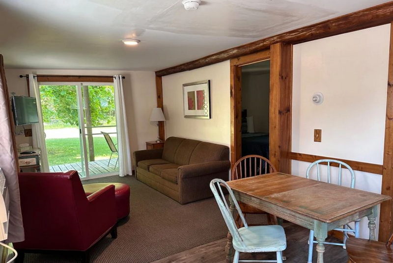 Maple Lane Resort (Maple Lane Motel) - Web Site Photo (newer photo)